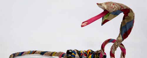 Guerra de la paz, de l'art contemporain utilisant des matériaux novateurs comme le textile, revisitant l'art classique. guerra de la paz, collectif d'artistes d'origine cubaine utilisant le textile et les vetements comme matériau