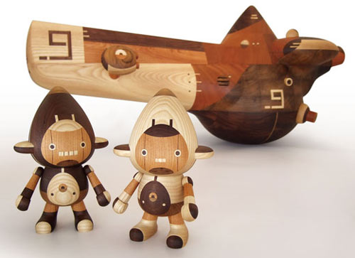 le bois comme matériau pour des art toys magnifiques take-g, des superbes art toys en bois