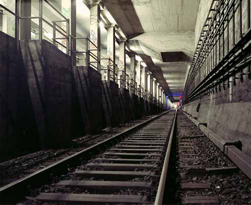 photo de tunnel de metro par Timo Stammberger